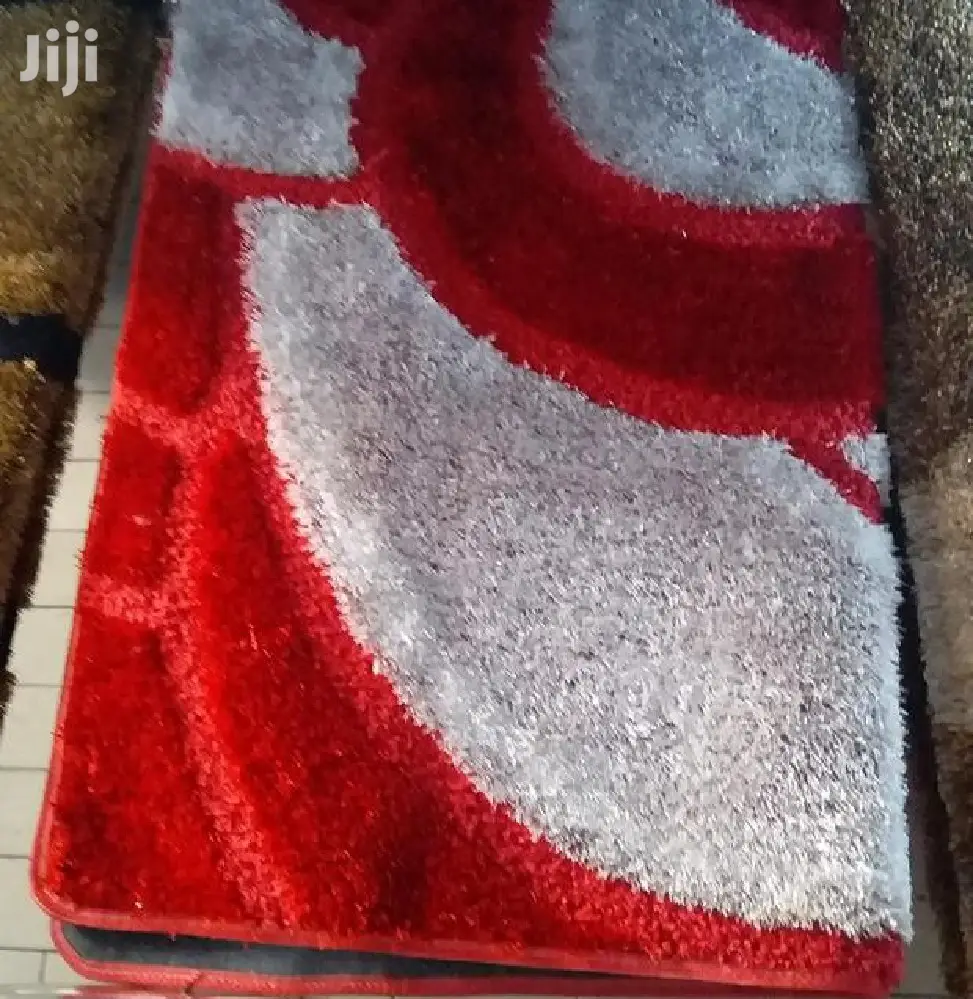 Two Tone Center Carpet