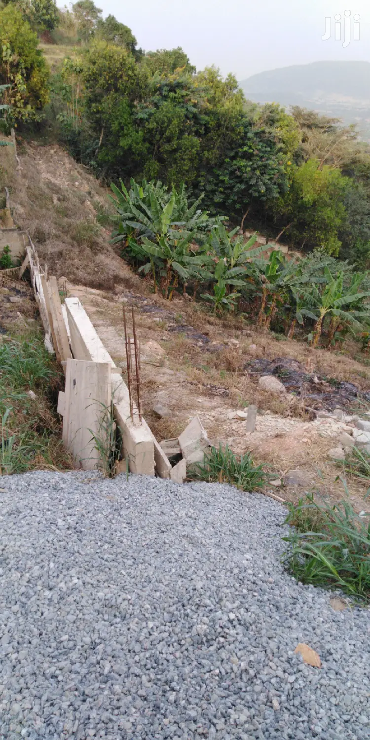 3 Plots Peduase Lodge Aburi