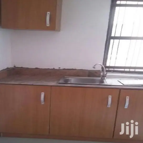 Mini Flat in Trade Fair for rent