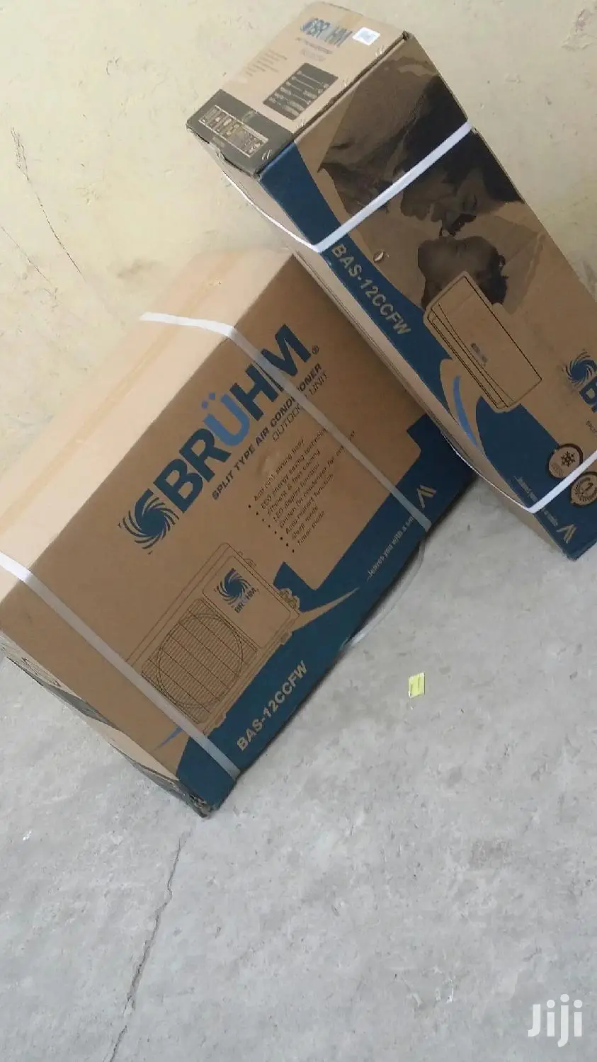 Outstand Bruhm 2.5hp Air Conditioner Split
