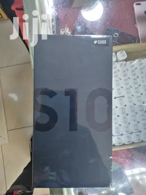 New Samsung Galaxy S10 128 GB