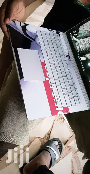 Laptop Stickers Or Skins