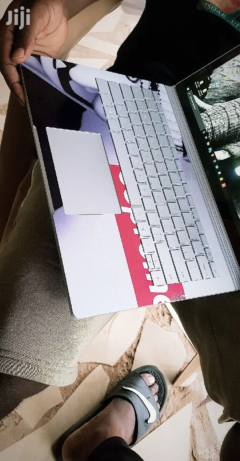Laptop Stickers Or Skins