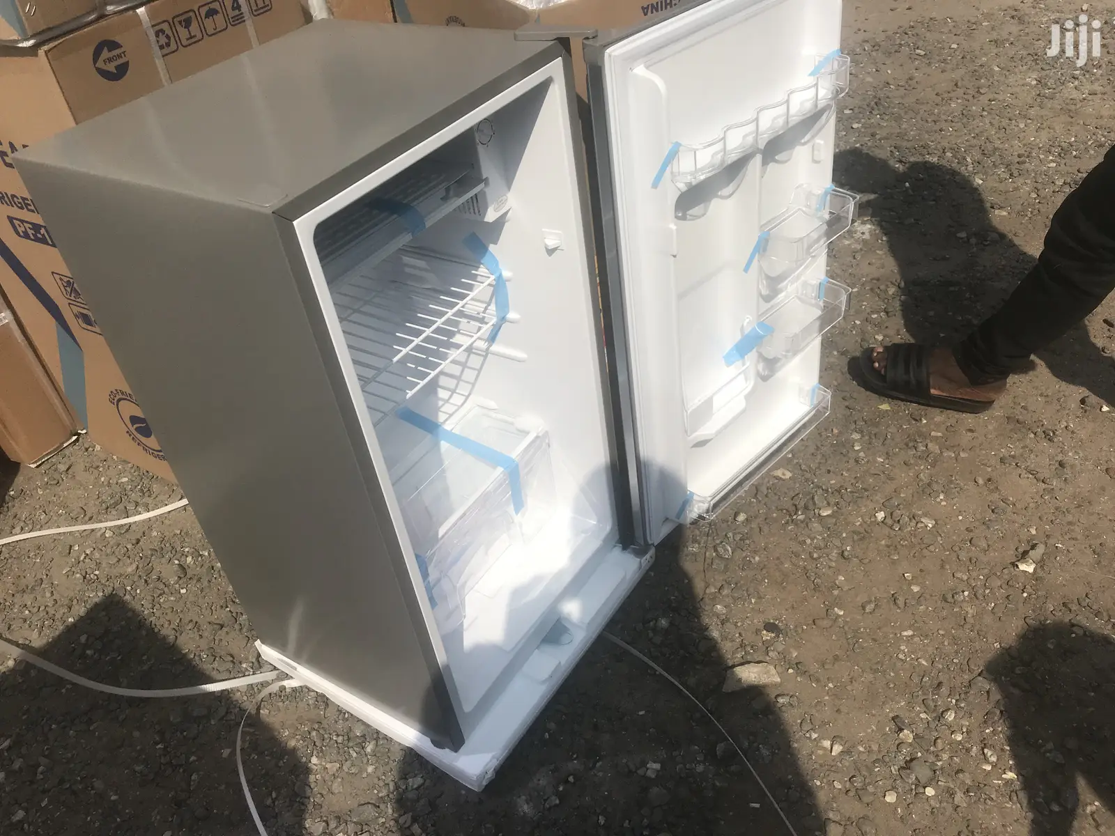 (90litres) Pearl Table Top Fridge Pf-11t