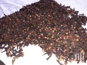 Cloves (Pepele)