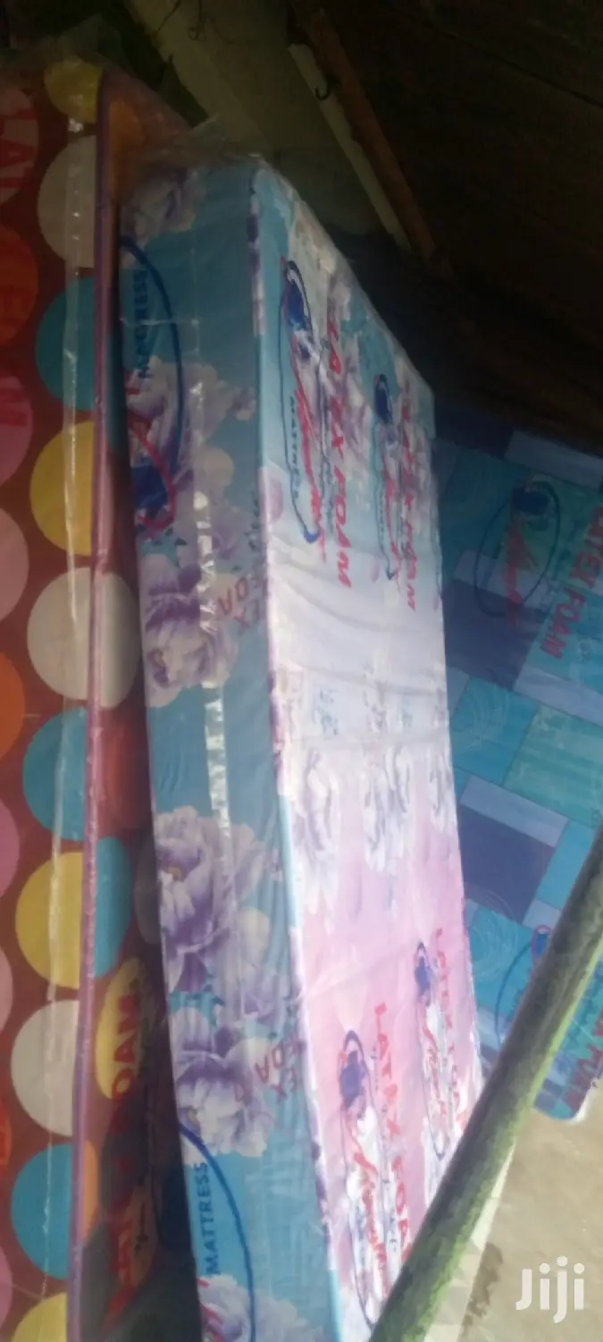 Double Mattress (8 Inches High Density)