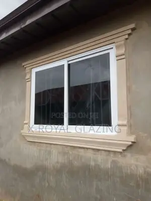 Double Hitch Door