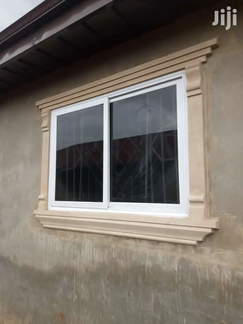 Double Hitch Door