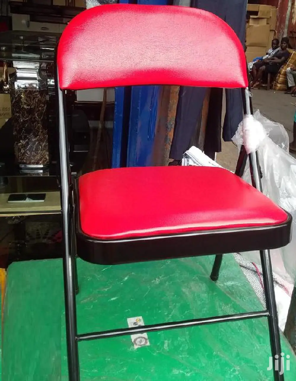 Foldable Chairs