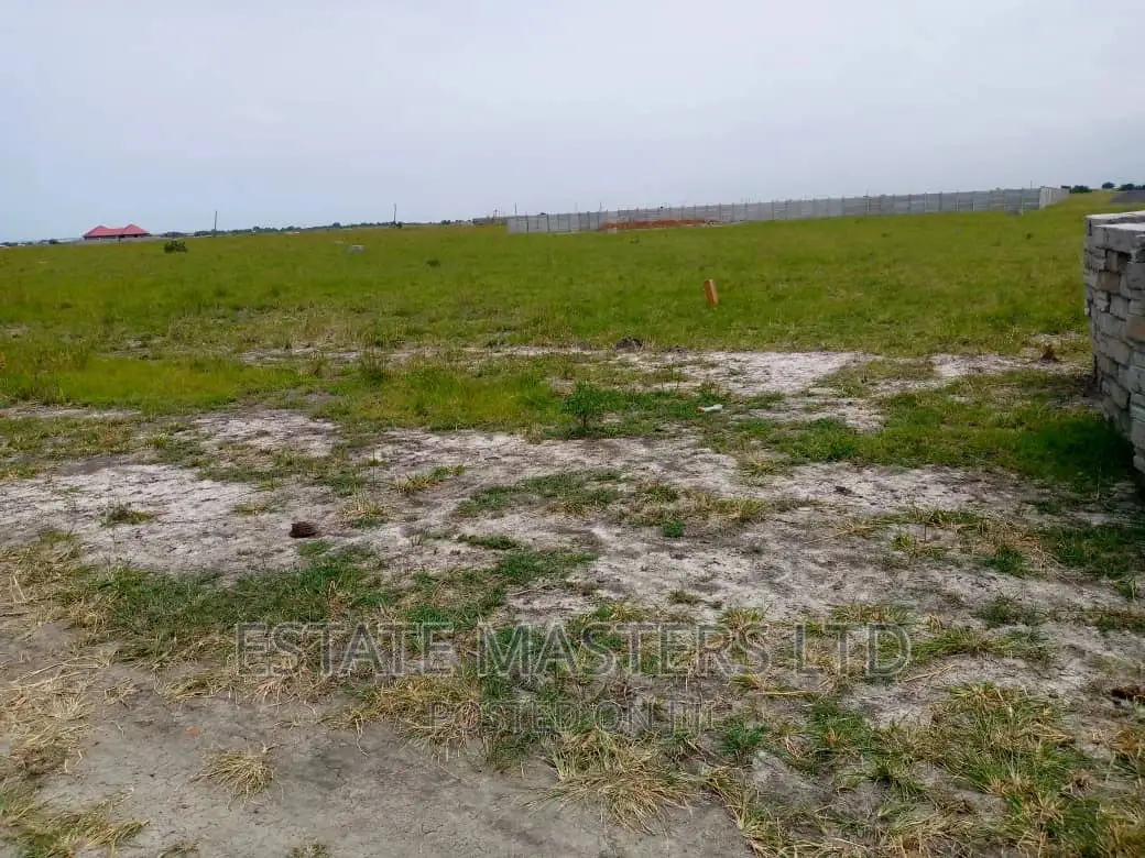 Fully Serviced Estate Plots