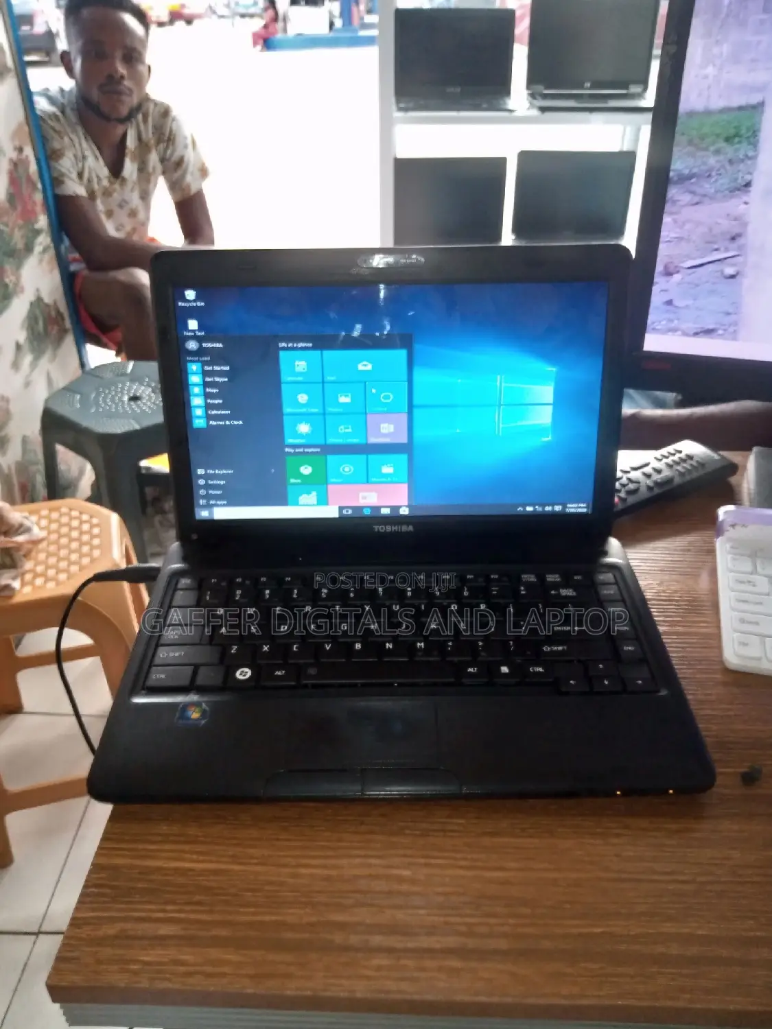 Laptop Toshiba C50 4GB Intel Core I3 HDD 128GB