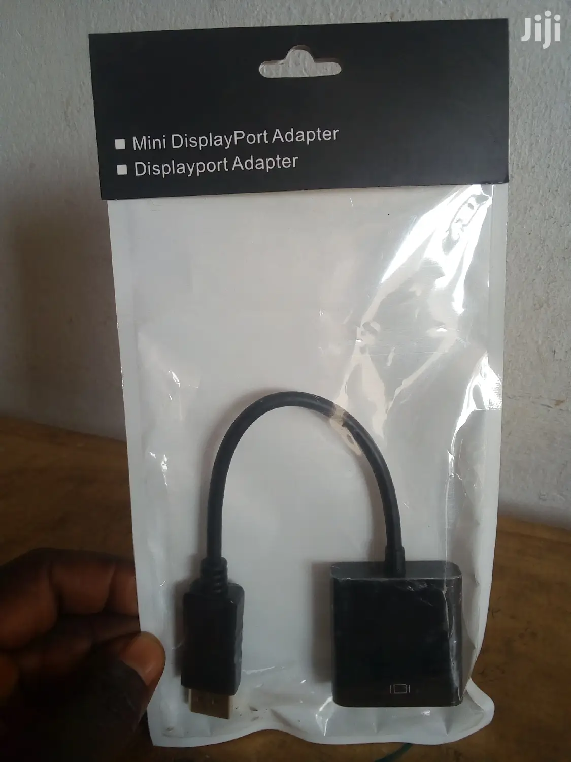 Display Port to HDMI Adapter