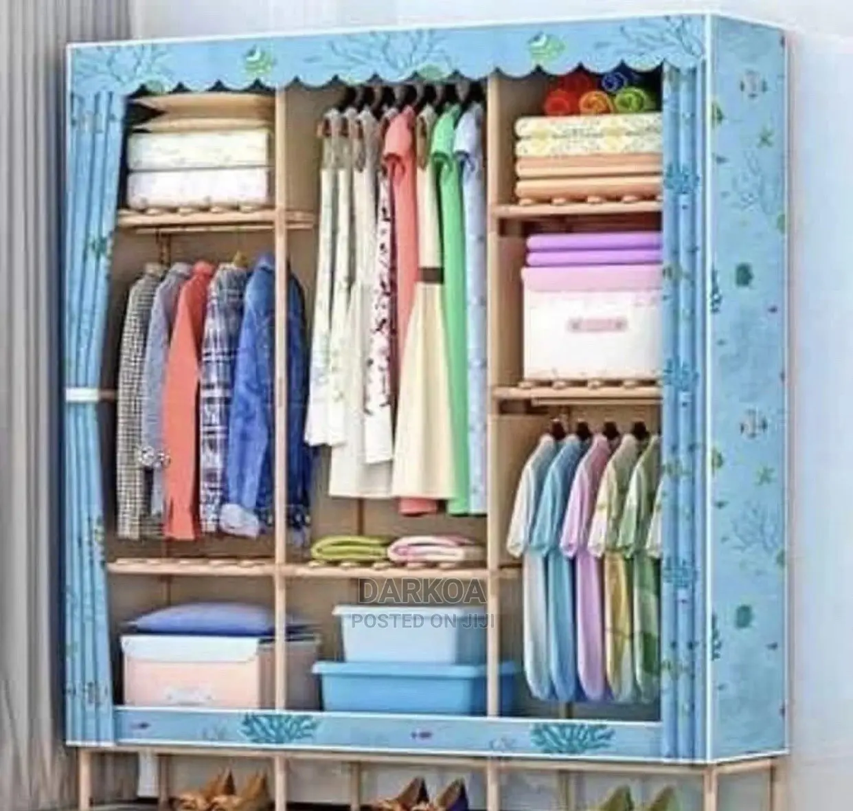 Wardrobe/Wooden Wardrobe/Material Wardrobe