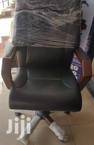 Executive Swivel Chair