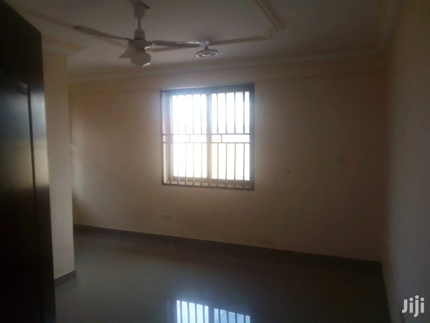 2bdrm Apartment in Teshie for Rent