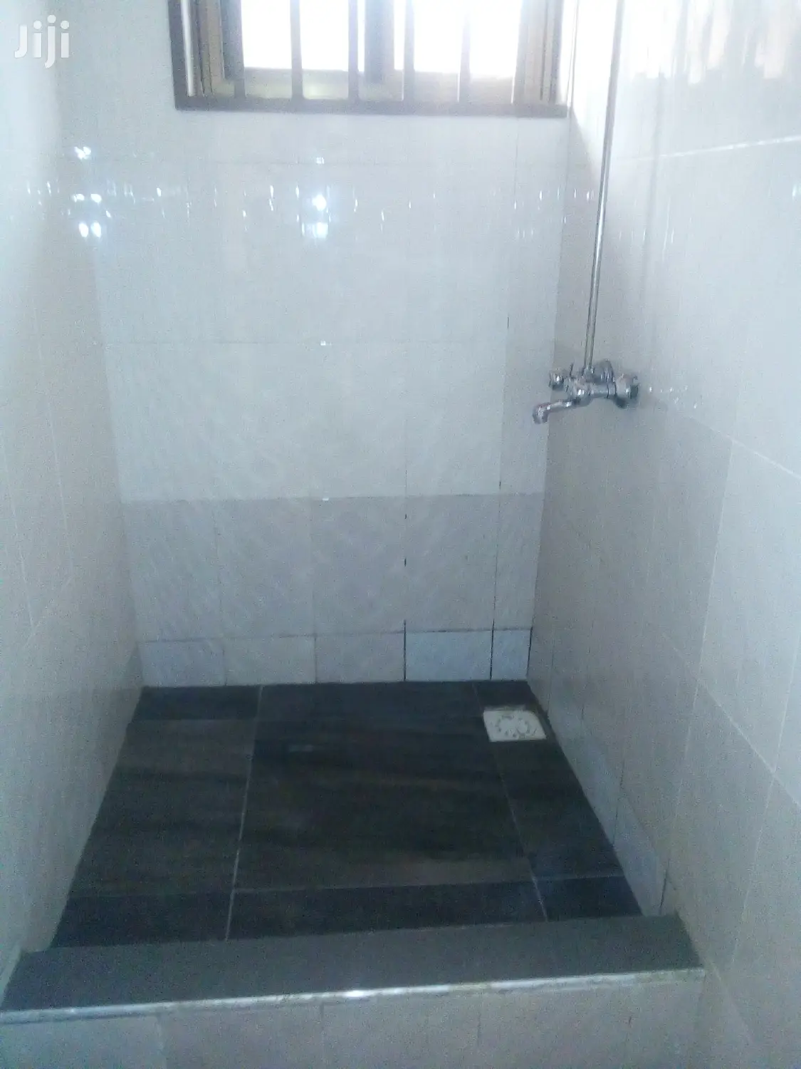 2bdrm Apartment in Teshie for Rent