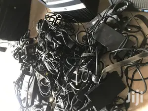 All Kinds Of Original Laptop Chargers