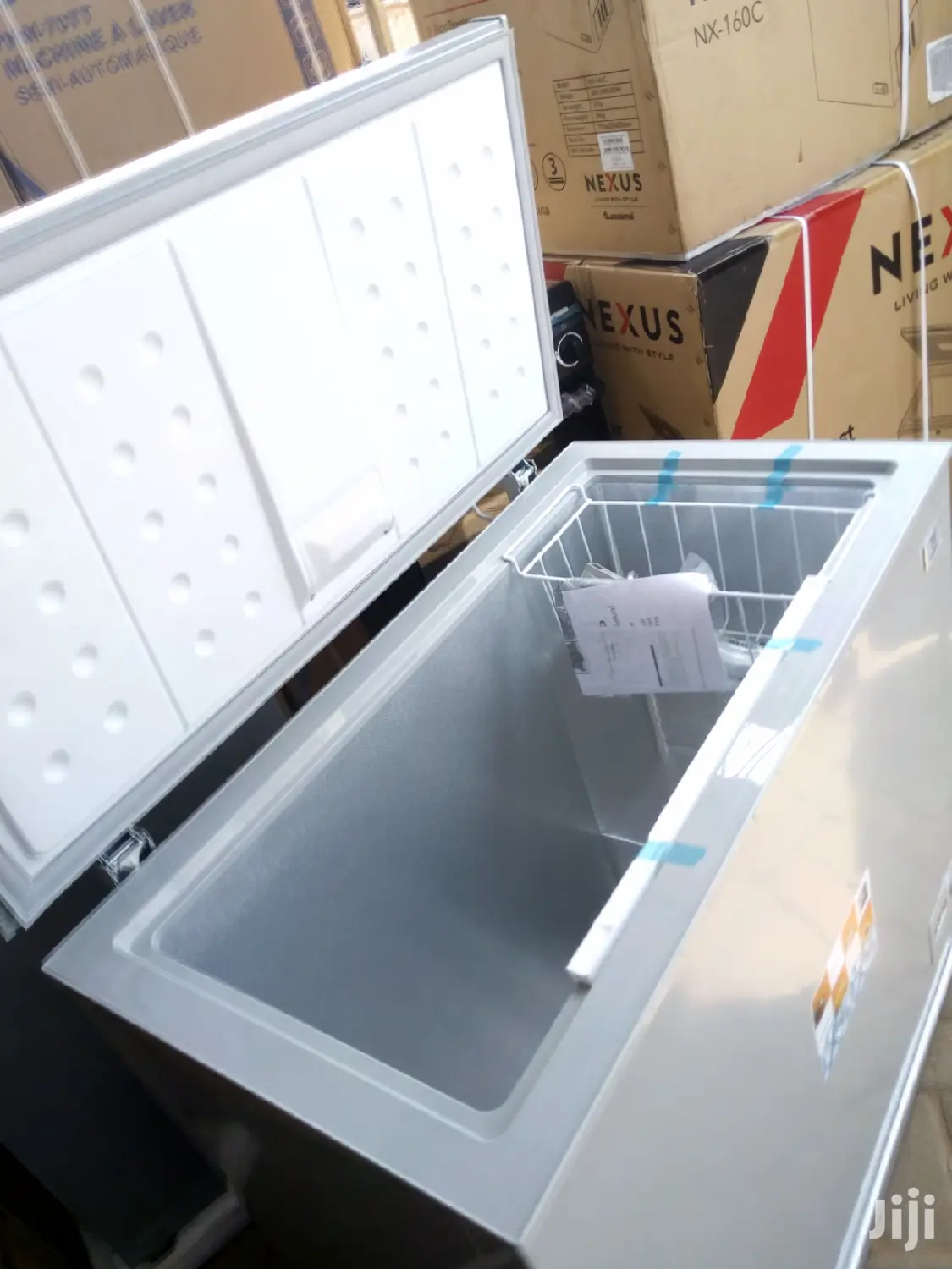 Nasco 200litres Chest Freezer