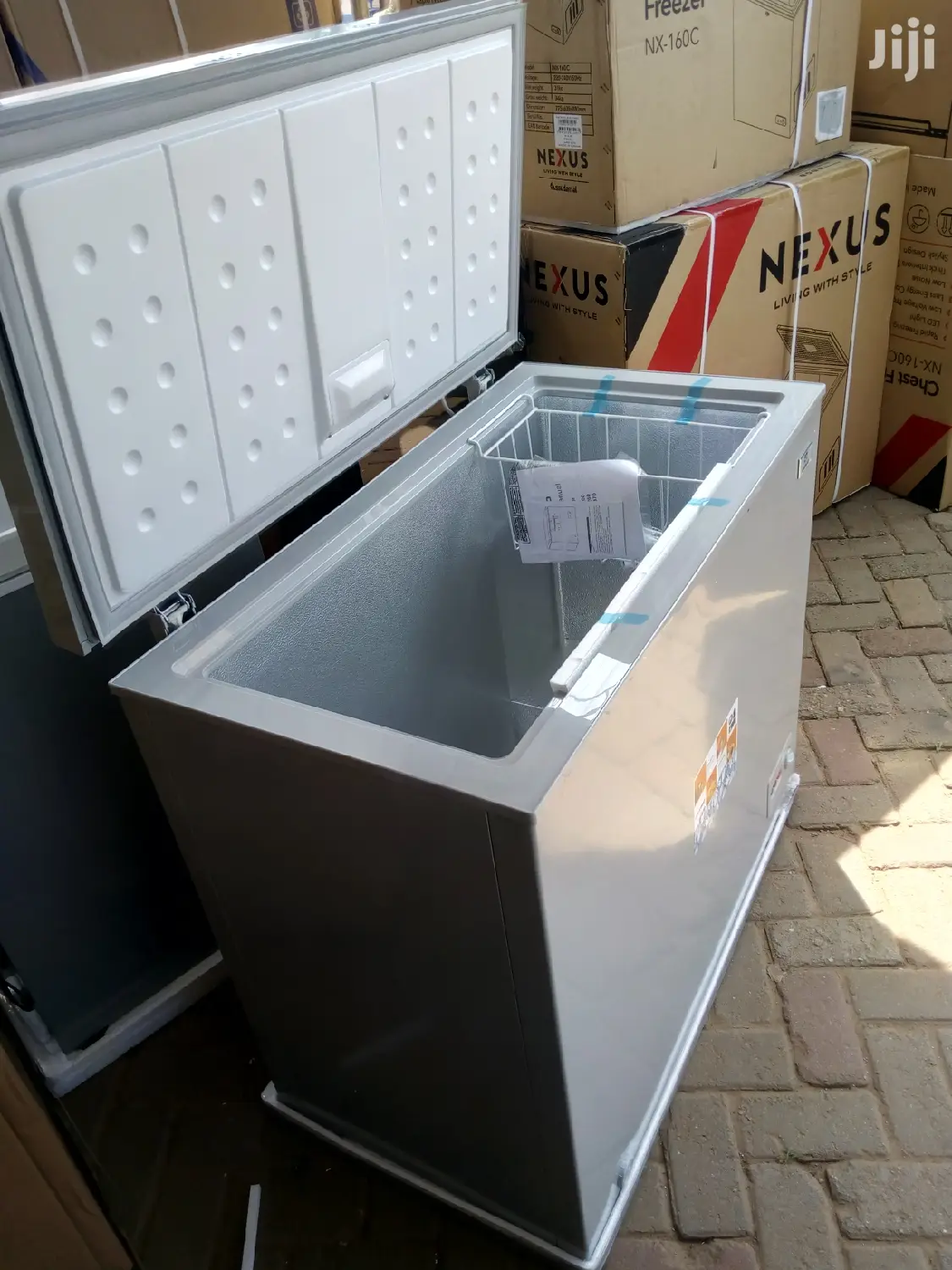 Nasco 200litres Chest Freezer
