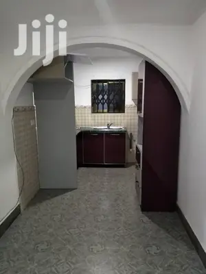1bdrm Block of Flats in Ga East Municipal for rent