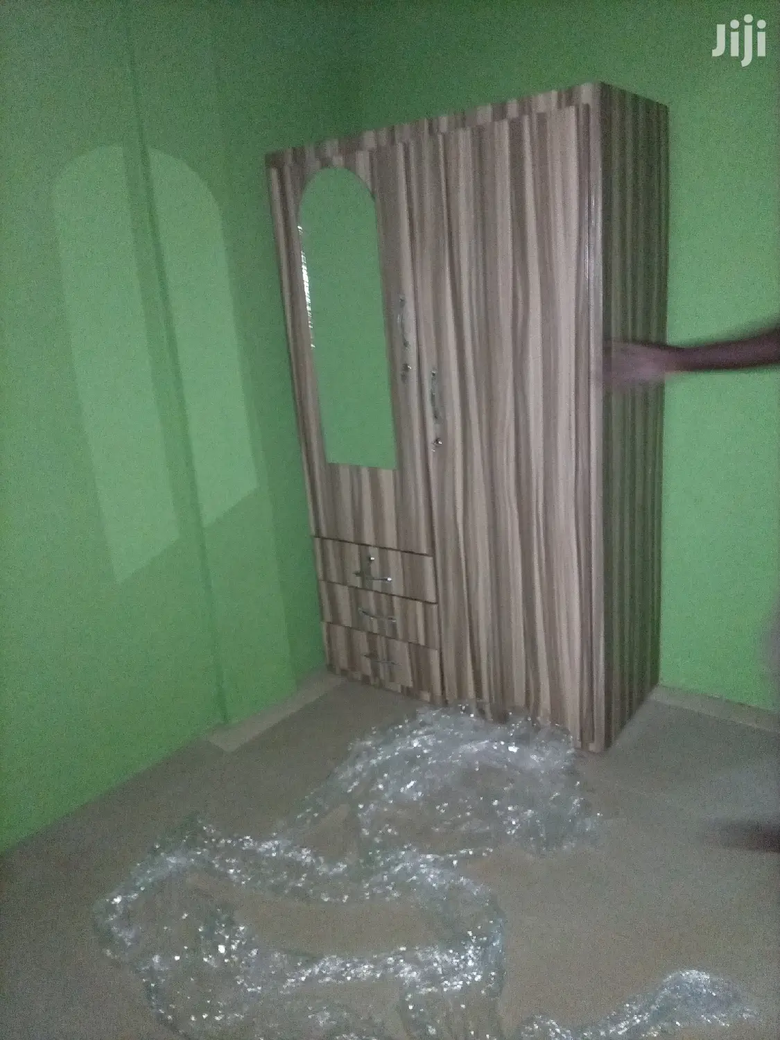 2in1 Wardrobe For Sell.Free Delivery