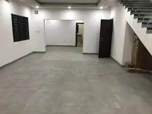 4bdrm Duplex in De-Icons Real Estate, Awutu Senya East Municipal
