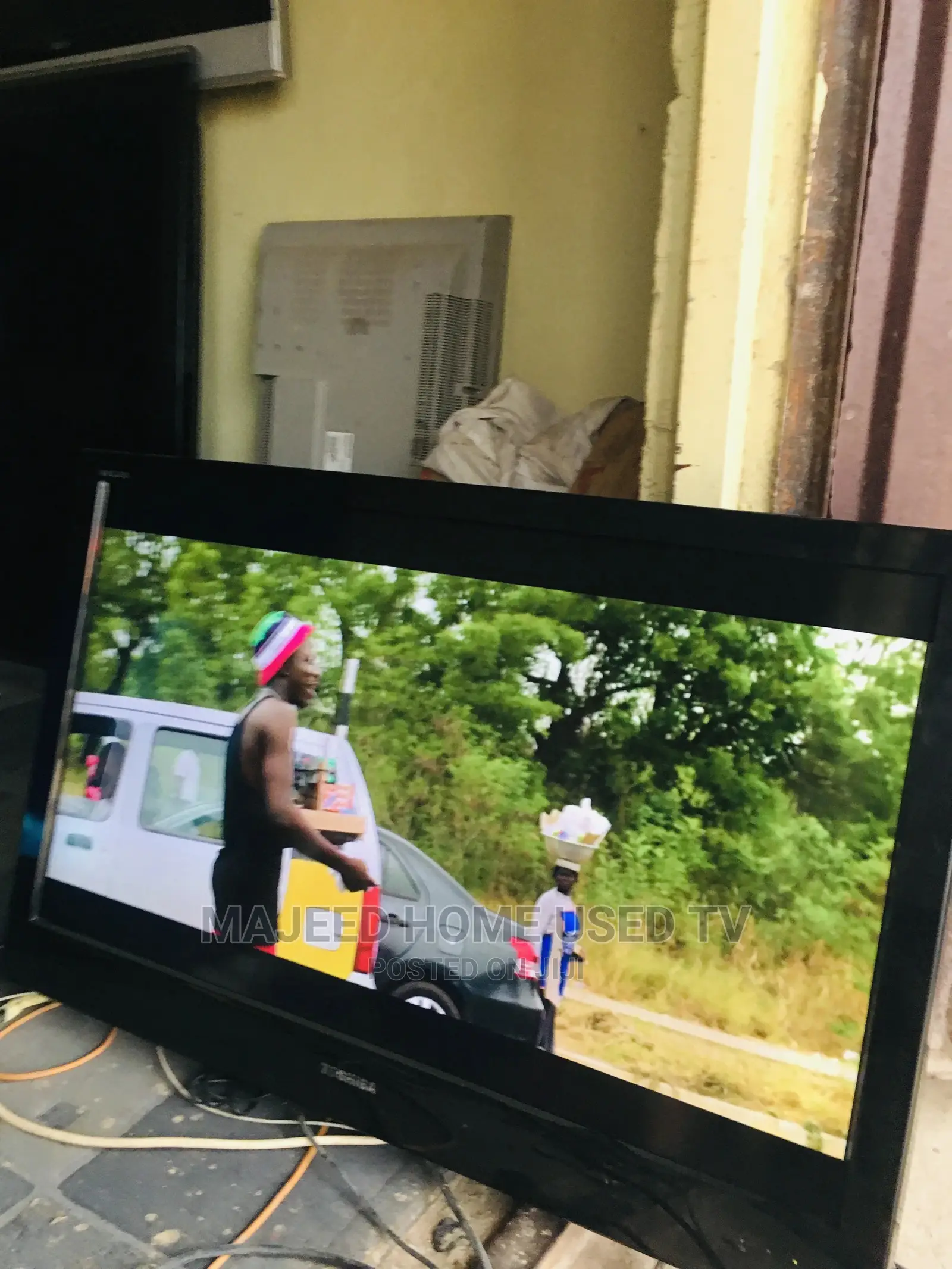 42inches Toshiba LCD Slim Digital Tv