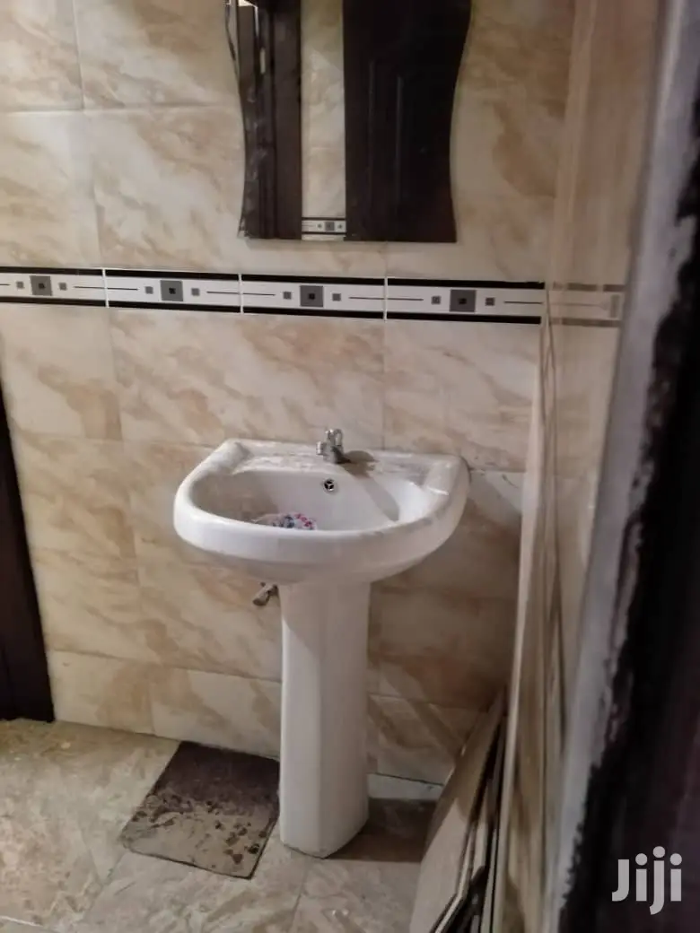 4bdrm House in Ga East Municipal for rent