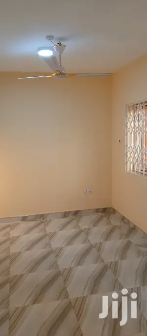 4bdrm Apartment in Ga East Municipal for rent