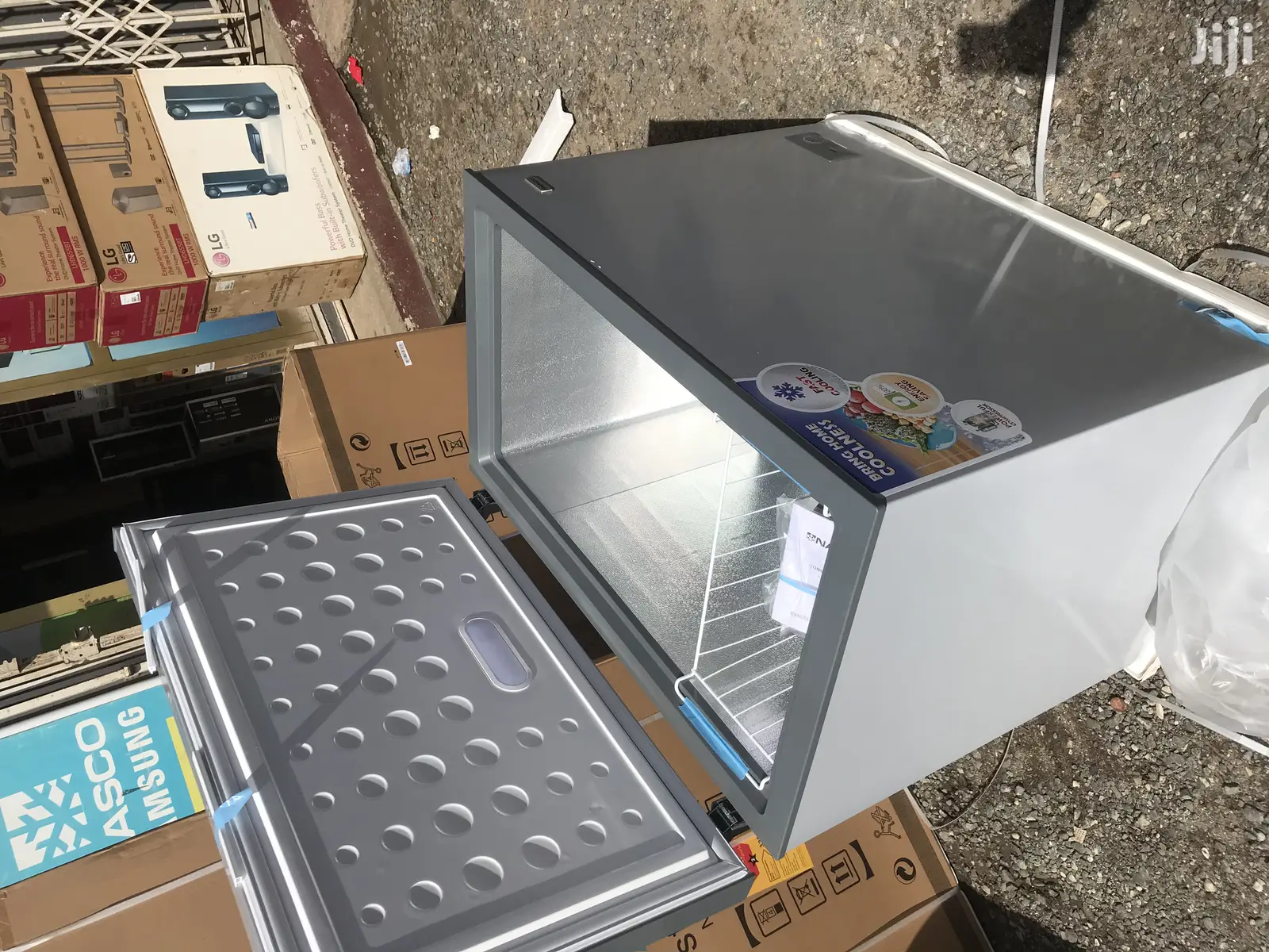 New Capacity: 200 Litre -nasco NAS210 Chest Freezer