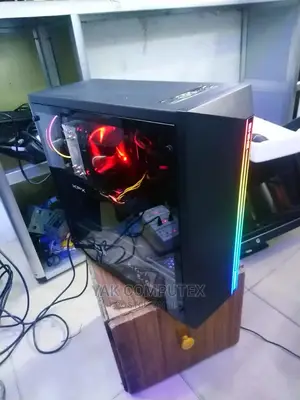 New Desktop Computer MSI model 16GB Intel Core i7 SSD 2T