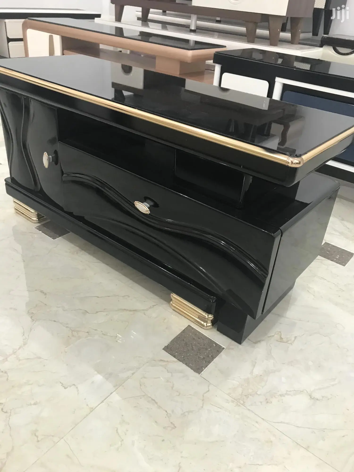 Nice Tv Stand