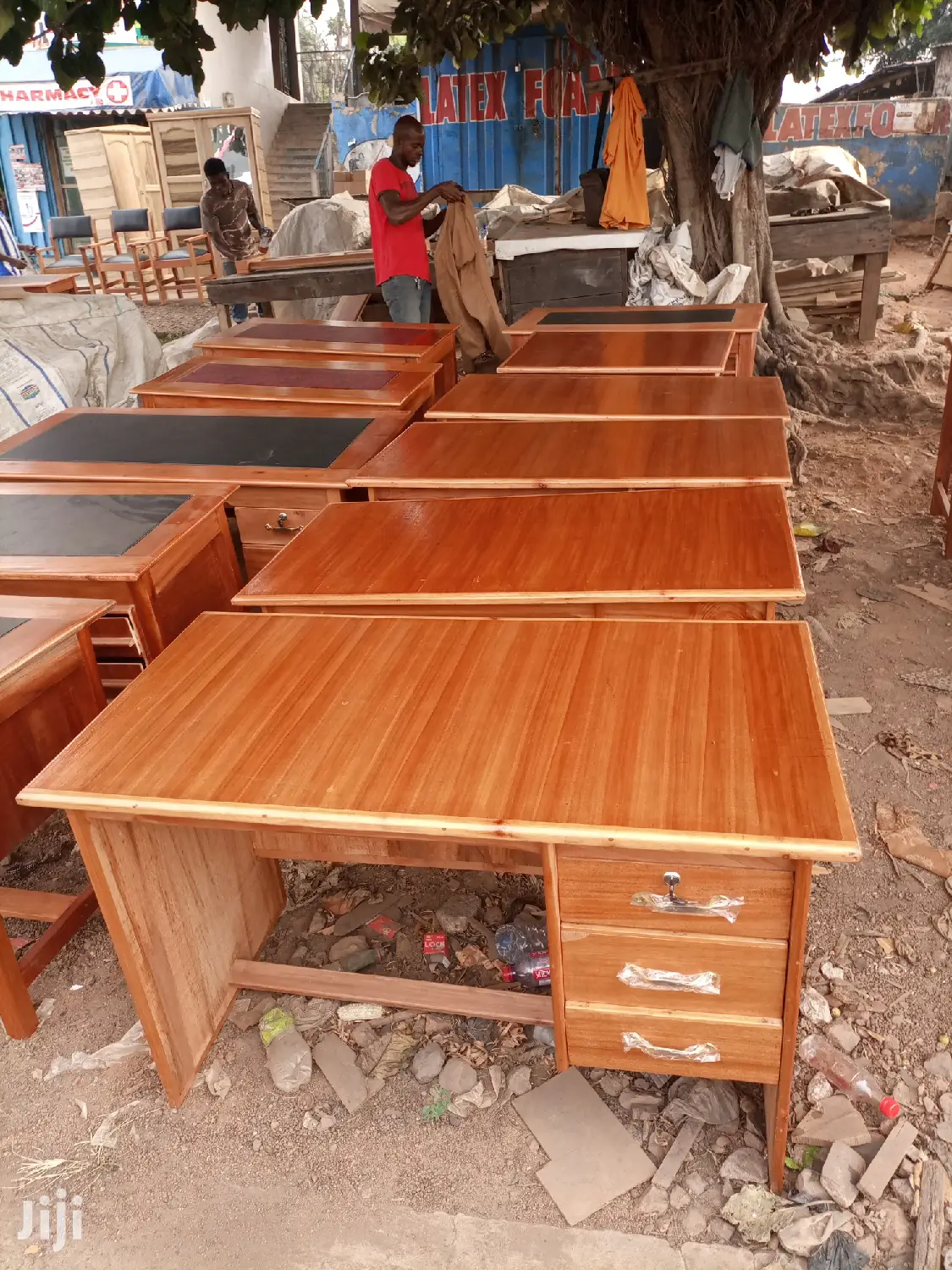 Writng Desk Small Size