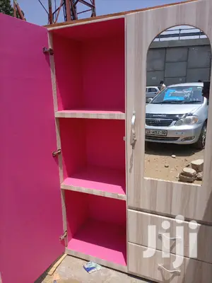 Quality Double Door Wardrobe ❤🖤. Protion