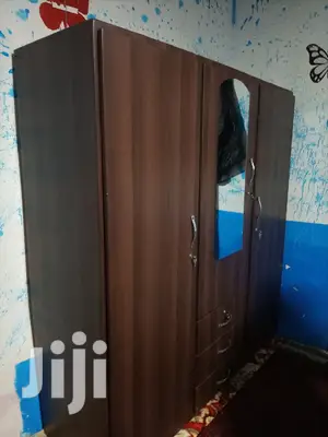3 Door Wardrobe.Free Delivery
