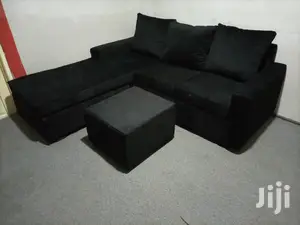Black Lshape.Free Delivery