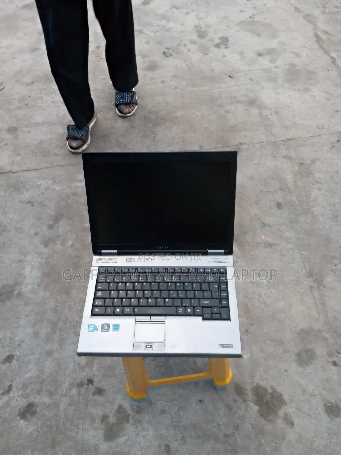 New Laptop Toshiba Tecra R940 2GB Intel Core 2 Duo HDD 160GB