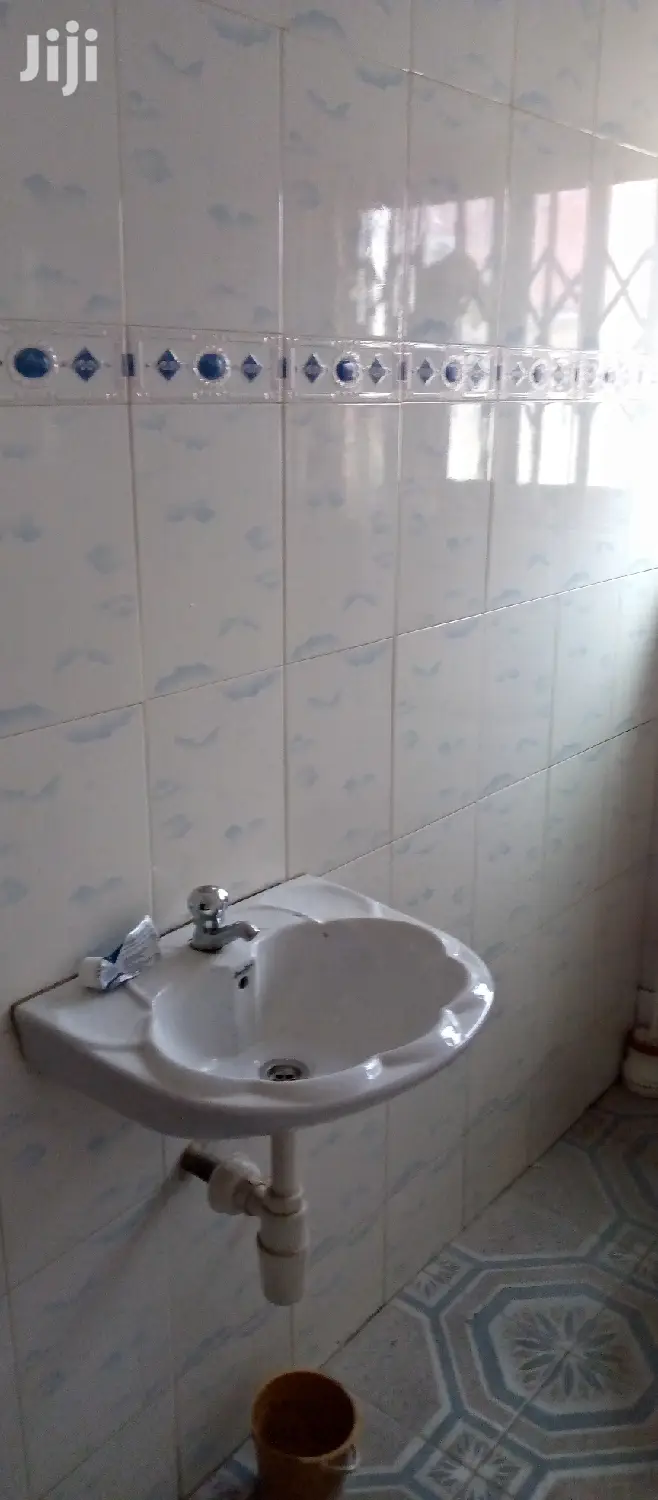3bdrm Apartment in Ga East Municipal for rent