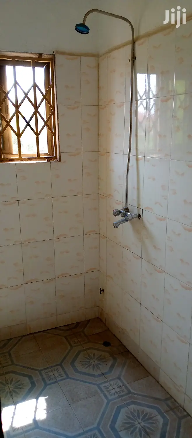 3bdrm Apartment in Ga East Municipal for rent