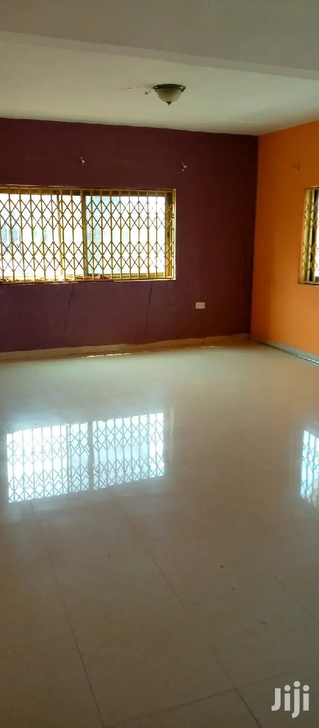 3bdrm Apartment in Ga East Municipal for rent