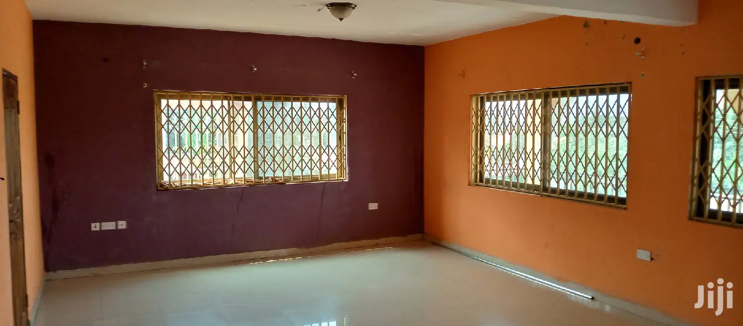 3bdrm Apartment in Ga East Municipal for rent