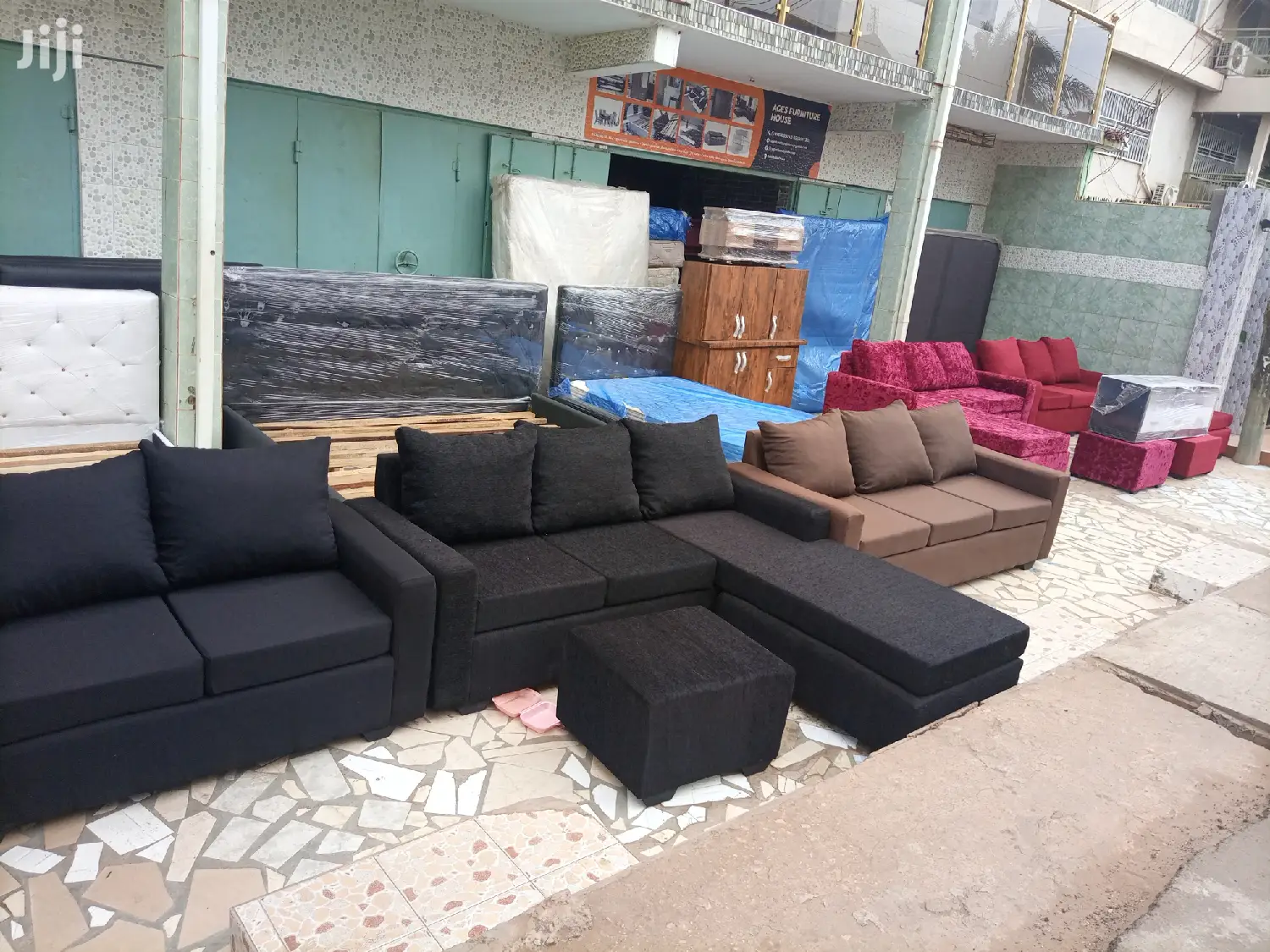 Black Italian Sofa Chair ❤🖤. Promotion