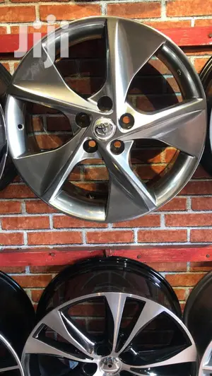 Original Six Holes For All Cars In Sizes