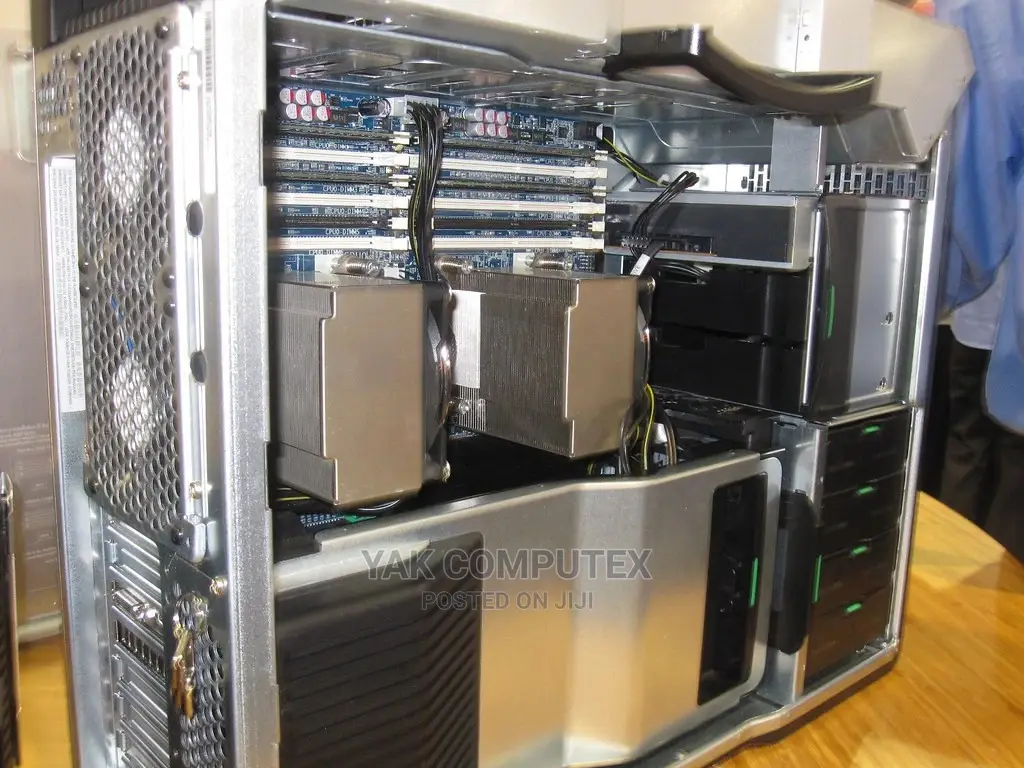 Desktop Computer HP 32GB Intel Xeon HDD 1.5T