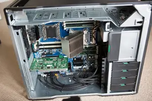 Desktop Computer HP 32GB Intel Xeon HDD 2T
