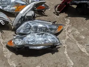 Toyota Corolla 2010 Headlights
