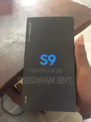 New Samsung Galaxy S9 64 GB Black