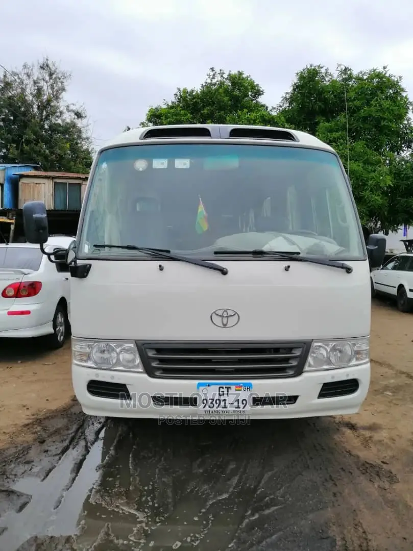 Toyota Coastal Buses For Rent In Accra And Ghana.
