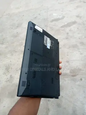 Laptop Toshiba 4GB Intel Core I5 HDD 320GB