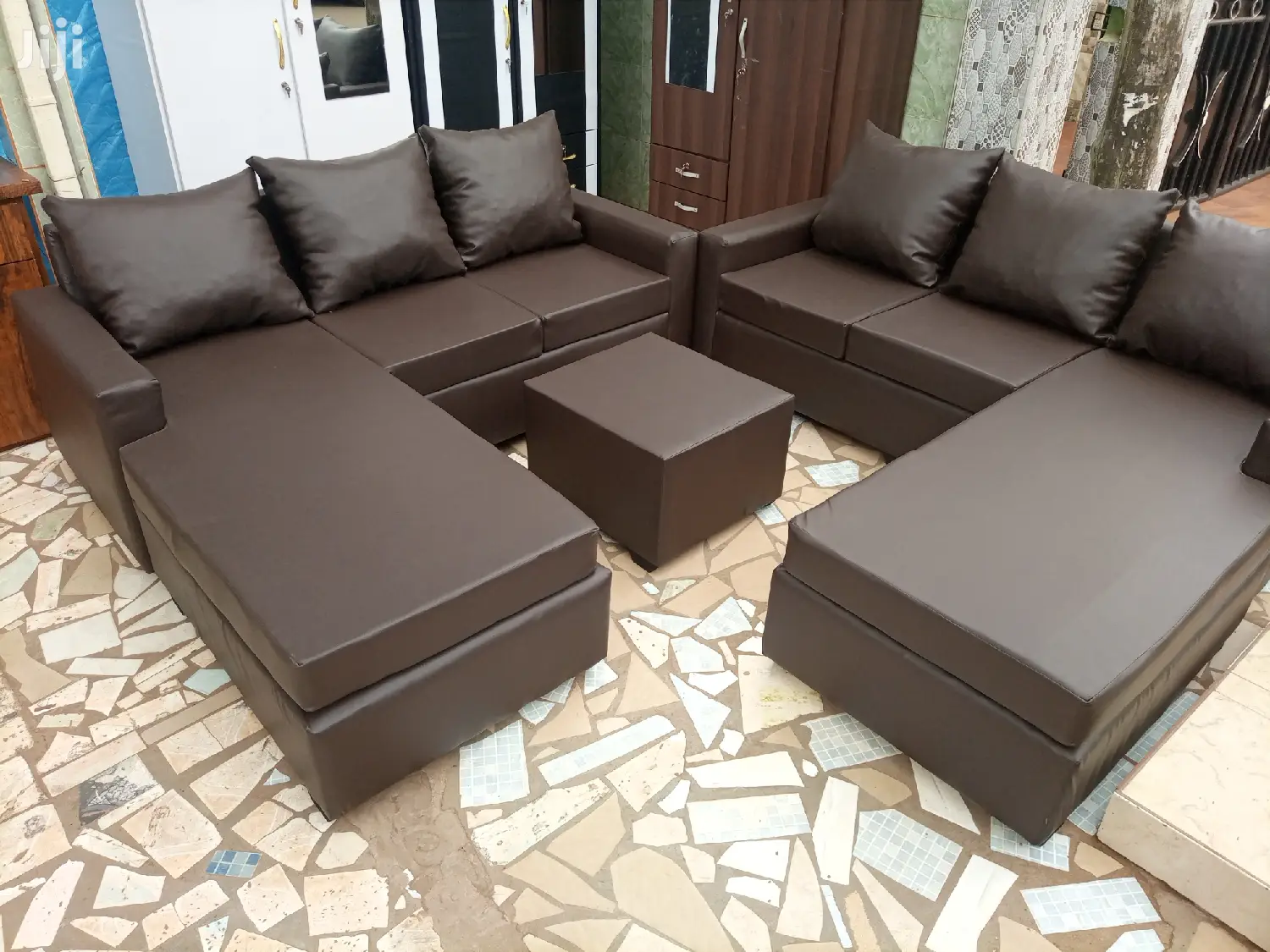 Italian Sofa Set. Free Delivery